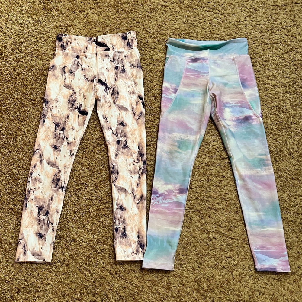 [Old Navy] Bundle of 2 Girl Athletic Leggings Size 10/12 Sporty Playground